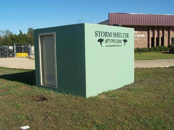 https://mississippiprecast.com/wp-content/uploads/2024/01/New-Storm-Shelter.jpg